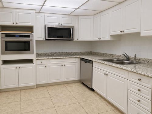 7q-3801 S Ocean Dr, Hollywood, FL, 33019-2903 | Card Image