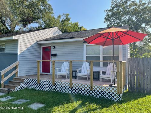 502 8th St, New Bern, NC, 28560-4504 | Card Image