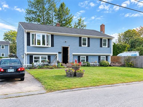 119 Hamilton Street, West Warwick, RI, 02893 | Card Image