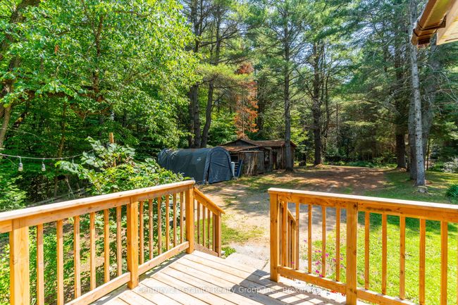 10979 Highway 118, House other with 3 bedrooms, 1 bathrooms and 8 parking in Algonquin Highlands ON | Image 28