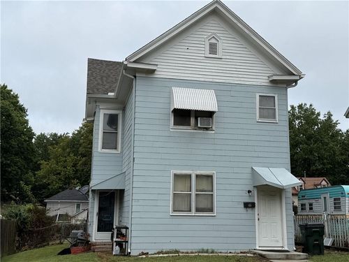 304 Vine St, Leavenworth, KS, 66048-3431 | Card Image
