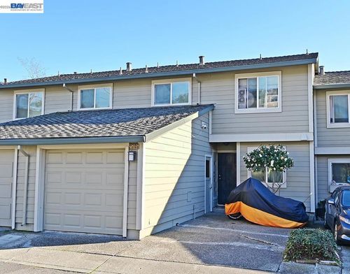 25105 Vista Greens Ct, Hayward, CA, 94541-6939 | Card Image