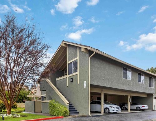 2678 La Paloma Cir, Thousand Oaks, CA, 91360-1543 | Card Image