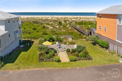 2 Northshore Dr, Tybee Island, GA, 31328-8852 | Card Image