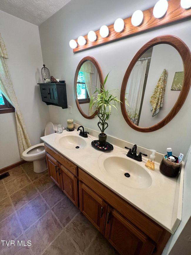 312 Simerly Creek Rd, House other with 4 bedrooms, 2 bathrooms and null parking in Hampton TN | Image 29