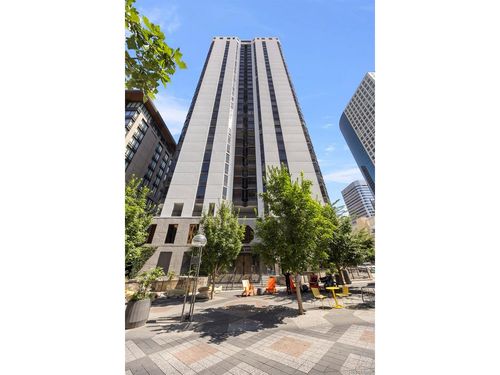 2105-1625 Larimer St, Denver, CO, 80202-1535 | Card Image