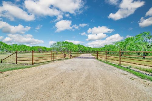 1035 County Road 112, Cost, TX, 78614-4514 | Card Image