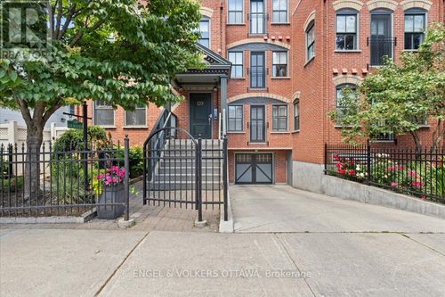 2-139 Guigues Ave, Ottawa, ON, K1N5J1 | Card Image