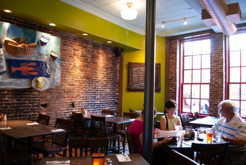 56 Market St, Portsmouth, NH, 03801-3705 | Card Image
