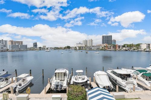 34a-126 Golden Isles Dr, Hallandale Beach, FL, 33009-8803 | Card Image