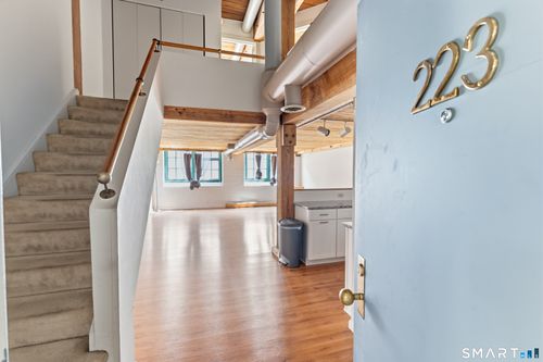223b-68 Thermos Ave, Norwich, CT, 06360-6949 | Card Image
