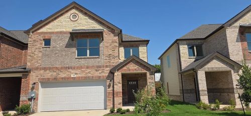 130 Pinkie Holmes Dr, Grand Prairie, TX, 75050-8008 | Card Image