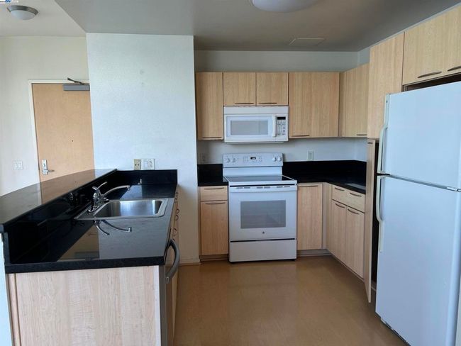 kitchen | Image 16