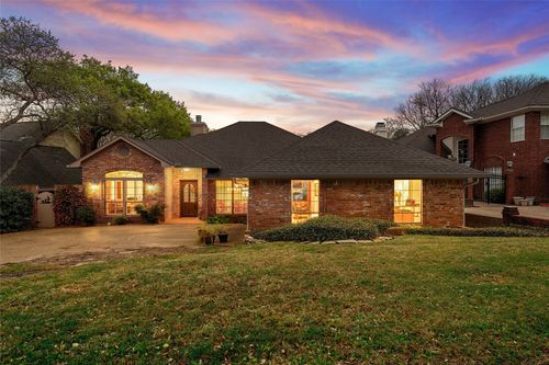 99 Sugar Creek Pl, Woodway, TX, 76712-3407 | Card Image