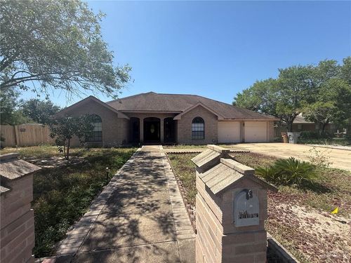 2010 Point West Dr, Edinburg, TX, 78539-5343 | Card Image