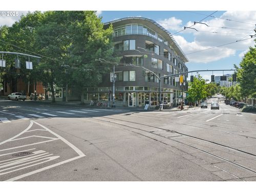 apt-501-1234 Sw 18th Ave, Portland, OR, 97205-1755 | Card Image