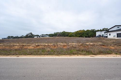 760 Annabelle Ave, Bulverde, TX, 78163-2596 | Card Image