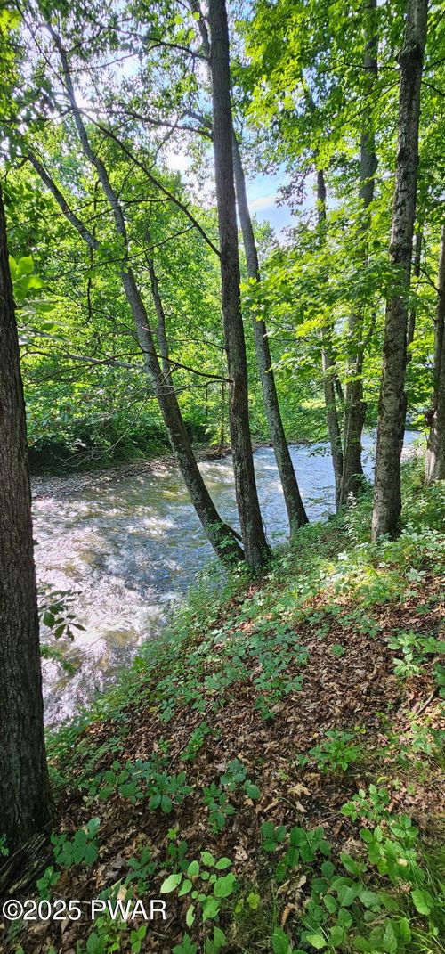 75 Grocery Hill Rd, Equinunk, PA, 18417-3376 | Card Image