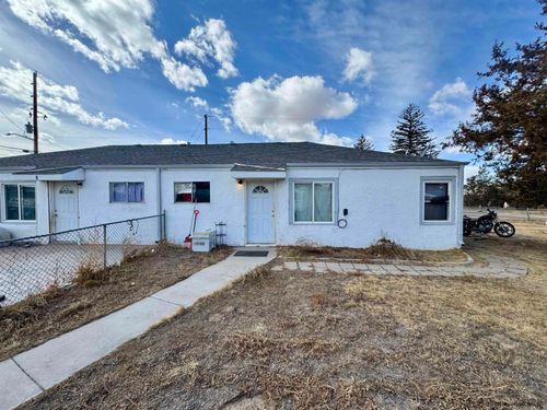 4202 &amp; 4204 Cheyenne St, Cheyenne, WY, 82001 | Card Image
