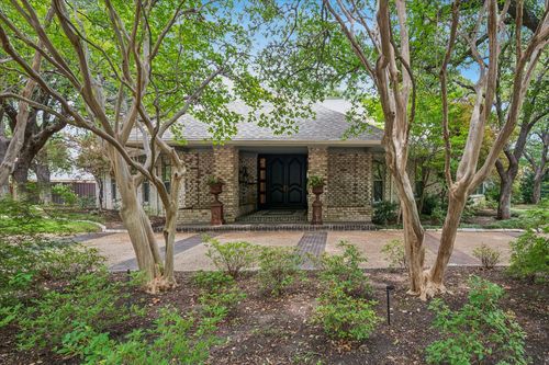 7276 Lupton Cir, Dallas, TX, 75225-1737 | Card Image