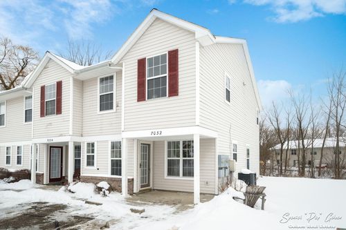 28-7032 S Cannon Place Dr, Rockford, MI, 49341 | Card Image