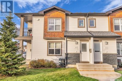 1015 Patrick Cres, Townhouse with 2 bedrooms, 1 bathrooms and null parking in Saskatoon SK | Image 2