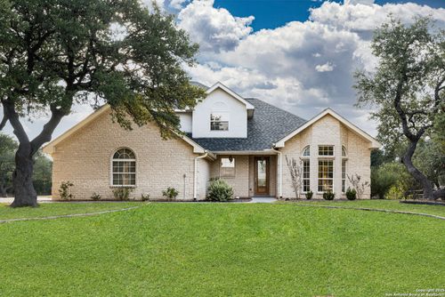 881 Lantana Rdg, Spring Branch, TX, 78070-5647 | Card Image