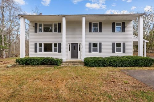 215 Tomaquag Rd, Ashaway, RI, 02804-3009 | Card Image