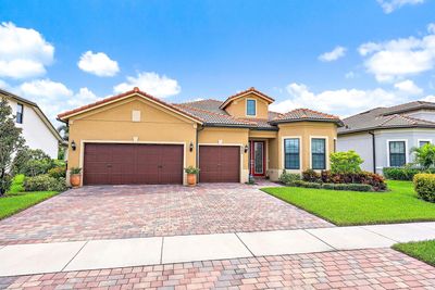 8394 Vaulting Drive, House other with 3 bedrooms, 3 bathrooms and null parking in Lake Worth FL | Image 2