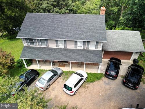 92 Apple Orchard Dr, LINDEN, VA, 22642-6237 | Card Image