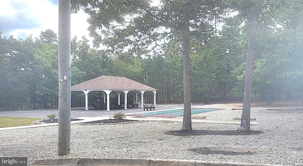 Residential in BARNEGAT 4