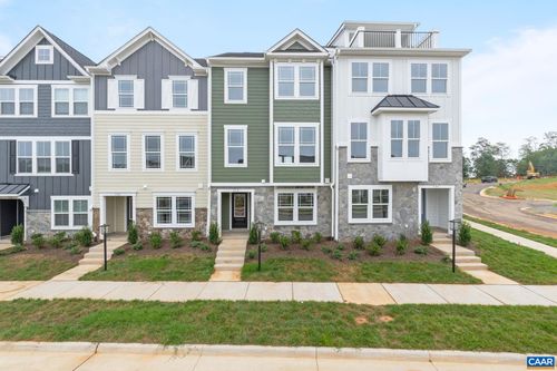 296 Crowninshield Ct, WAYNESBORO, VA, 22980 | Card Image