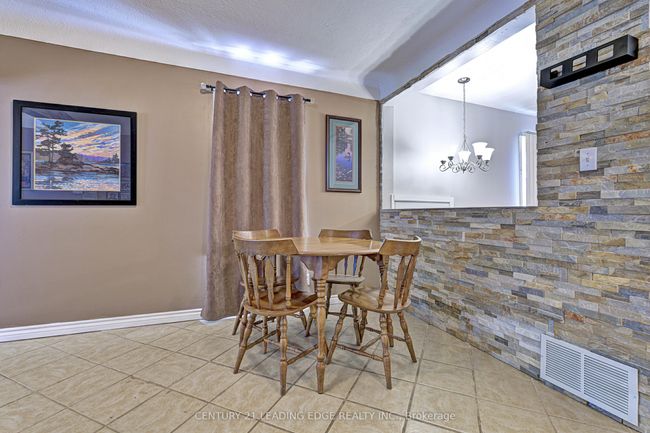 793 Tate Ave, House other with 2 bedrooms, 2 bathrooms and 6 parking in Hamilton ON | Image 7