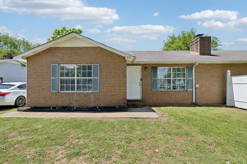 319 Lilly Ln, Murfreesboro, TN, 37128-5941 | Card Image