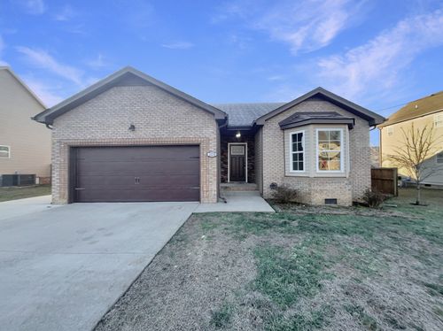 3458 Bradfield Dr, Clarksville, TN, 37042-8153 | Card Image