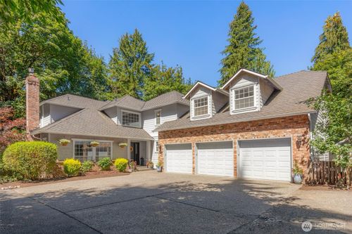 21648 Ne 165th St, Woodinville, WA, 98077-7406 | Card Image