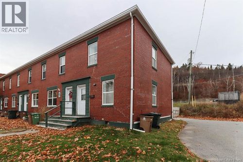 49 Mckenna Cres, Saint John, NB, E2K4C9 | Card Image