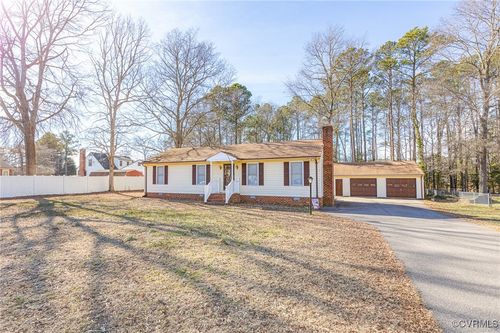 404 Evanrude Ln, Sandston, VA, 23150-3434 | Card Image
