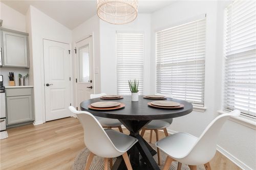 951 Glass St, Cave Springs, AR, 72718-5505 | Card Image