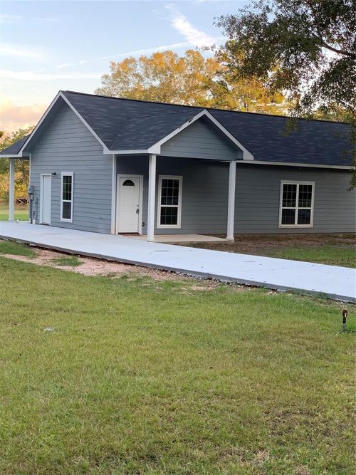 10873 Coaster Ln, Conroe, TX, 77306-7149 | Card Image