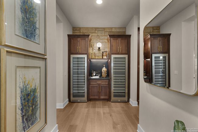 8170 Blue Oak, House other with 4 bedrooms, 5 bathrooms and null parking in Garden Ridge TX | Image 65