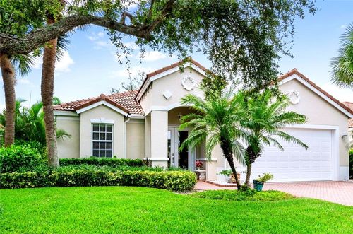 4117 W 16th Sq, Vero Beach, FL, 32967-8103 | Card Image
