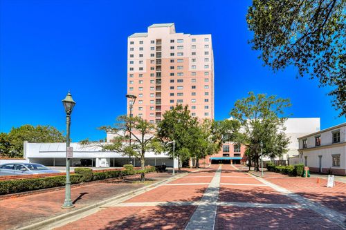 1 7th St, Augusta, GA, 30901-1328 | Card Image