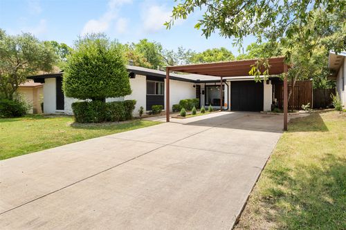 3210 Ridgehaven St, Irving, TX, 75062-4158 | Card Image