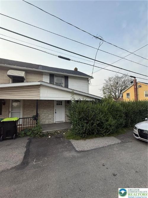 1212 State Route 940, Hazle Township, PA, 18202-2984 | Card Image