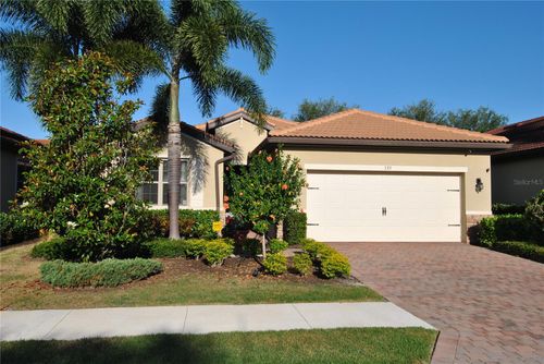 135 Ventosa Pl, North Venice, FL, 34275-1016 | Card Image