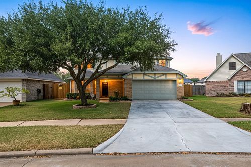 16602 Tranquil Dr, Sugar Land, TX, 77498-1997 | Card Image