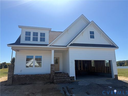 111 Logan Way, TAPPAHANNOCK, VA, 22560-5172 | Card Image