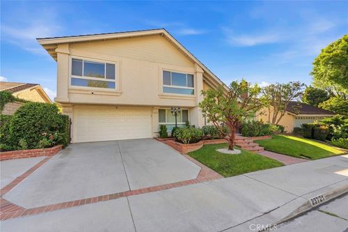 23721 Sarda Rd, Valencia, CA, 91355-2905 | Card Image