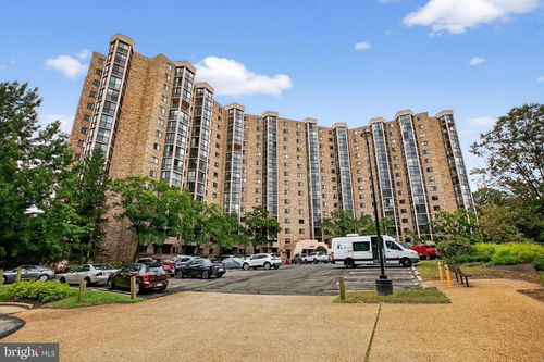 apt-805-5902 Mount Eagle Dr, ALEXANDRIA, VA, 22303-2518 | Card Image